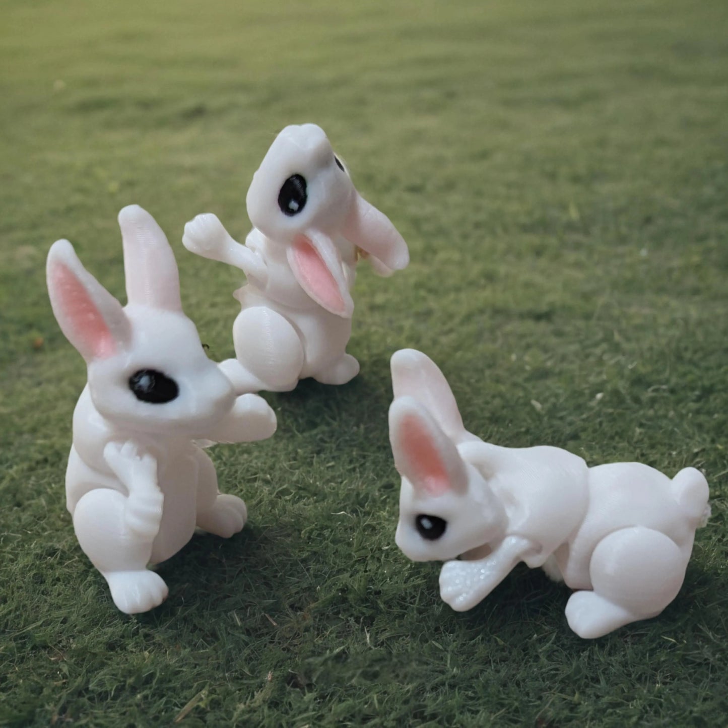 Flexibler 3D-gedruckter Hase – Mehrfarbiges Modell mit biegsamen Gliedmaßen für kinderfreundliches Spielen